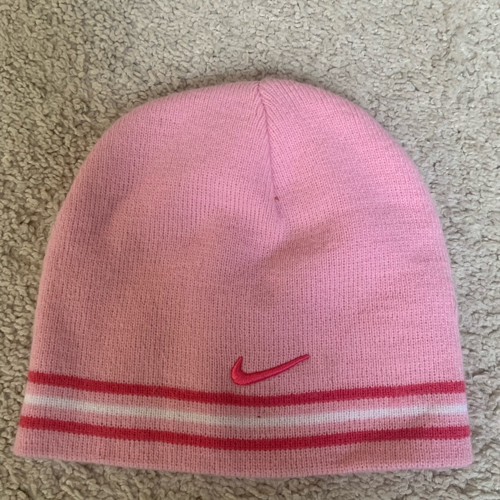 Nike youth girls beanie